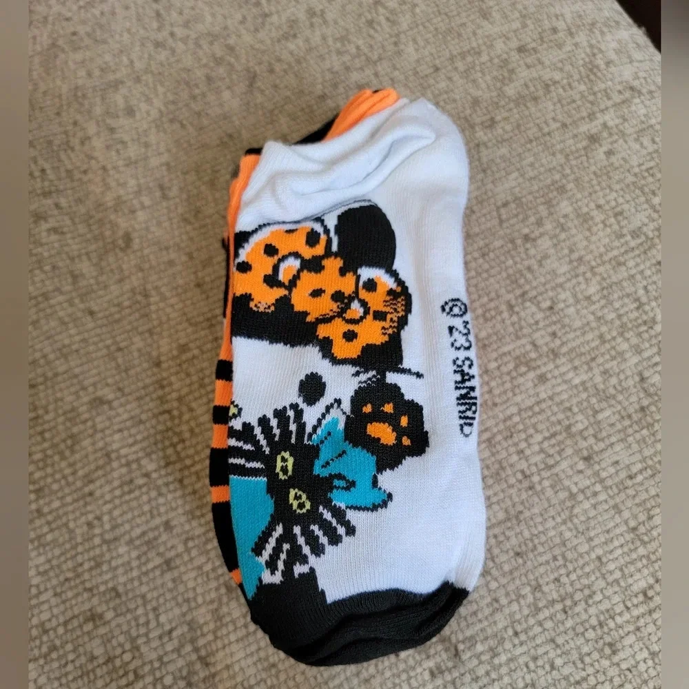 Hello Kitty 10 Pair Halloween Socks NWT